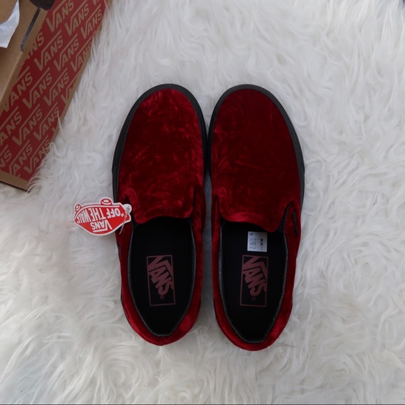 vans classic slip on size 5